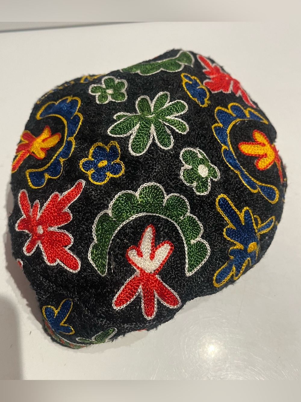 Vintage Judaica Bukhara Uzbek Embroidered Skull Cap with Original Tag.